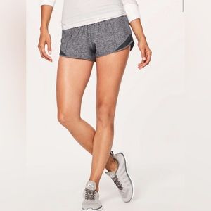 Lululemon Hotty Hot Short II *2.5" - Heather Grey, Sz 12